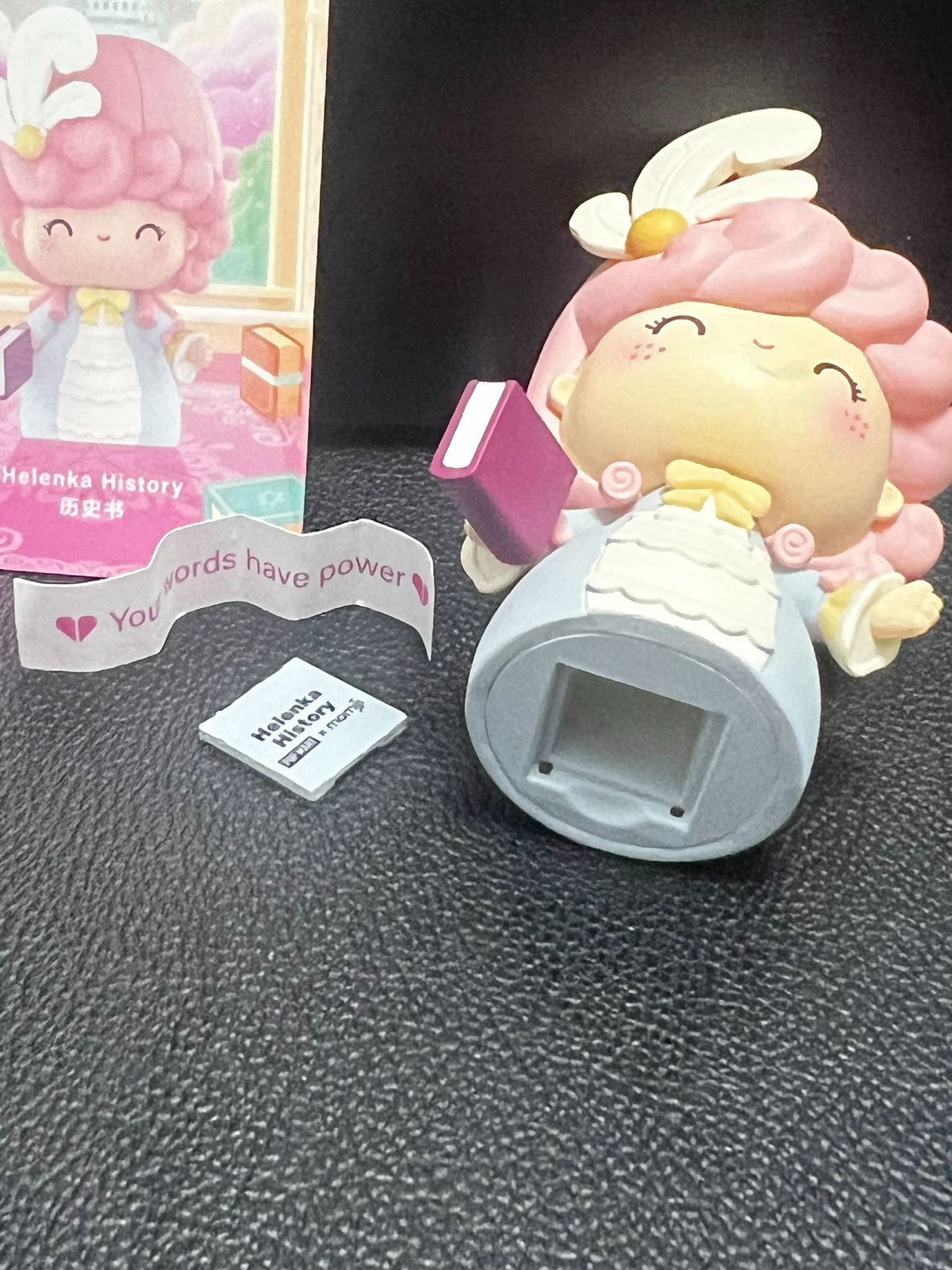 Helenka History - Book Shop Series - Momiji x Pop Mart - 1