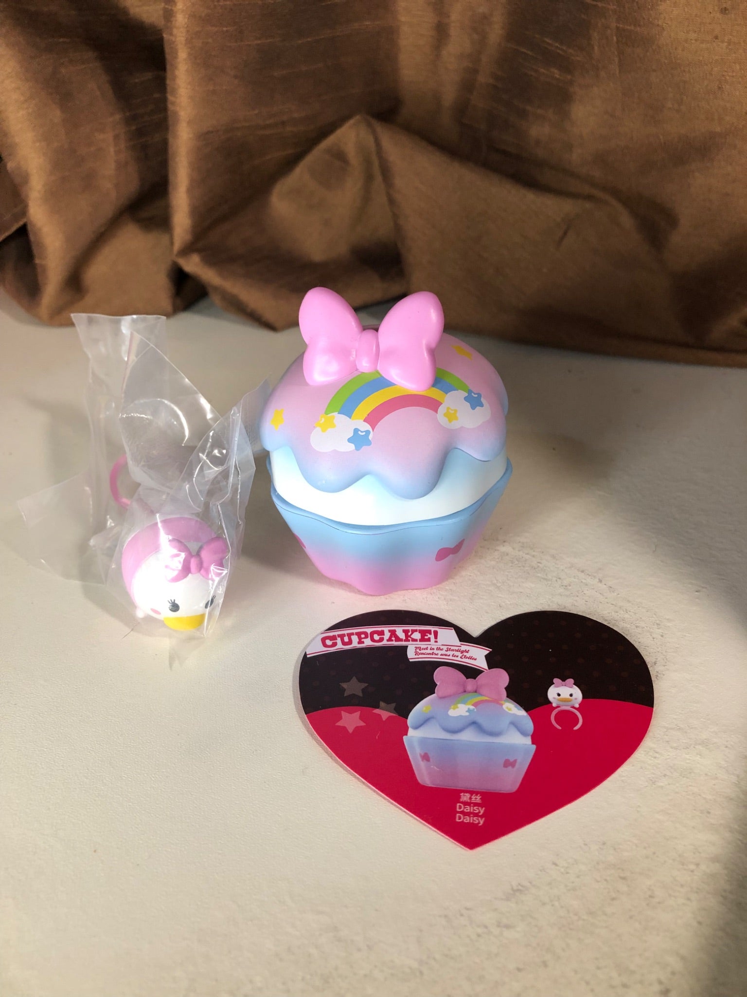 Disney Tsum Tsum Cupcake Series - Daisy [Miniso] - 1