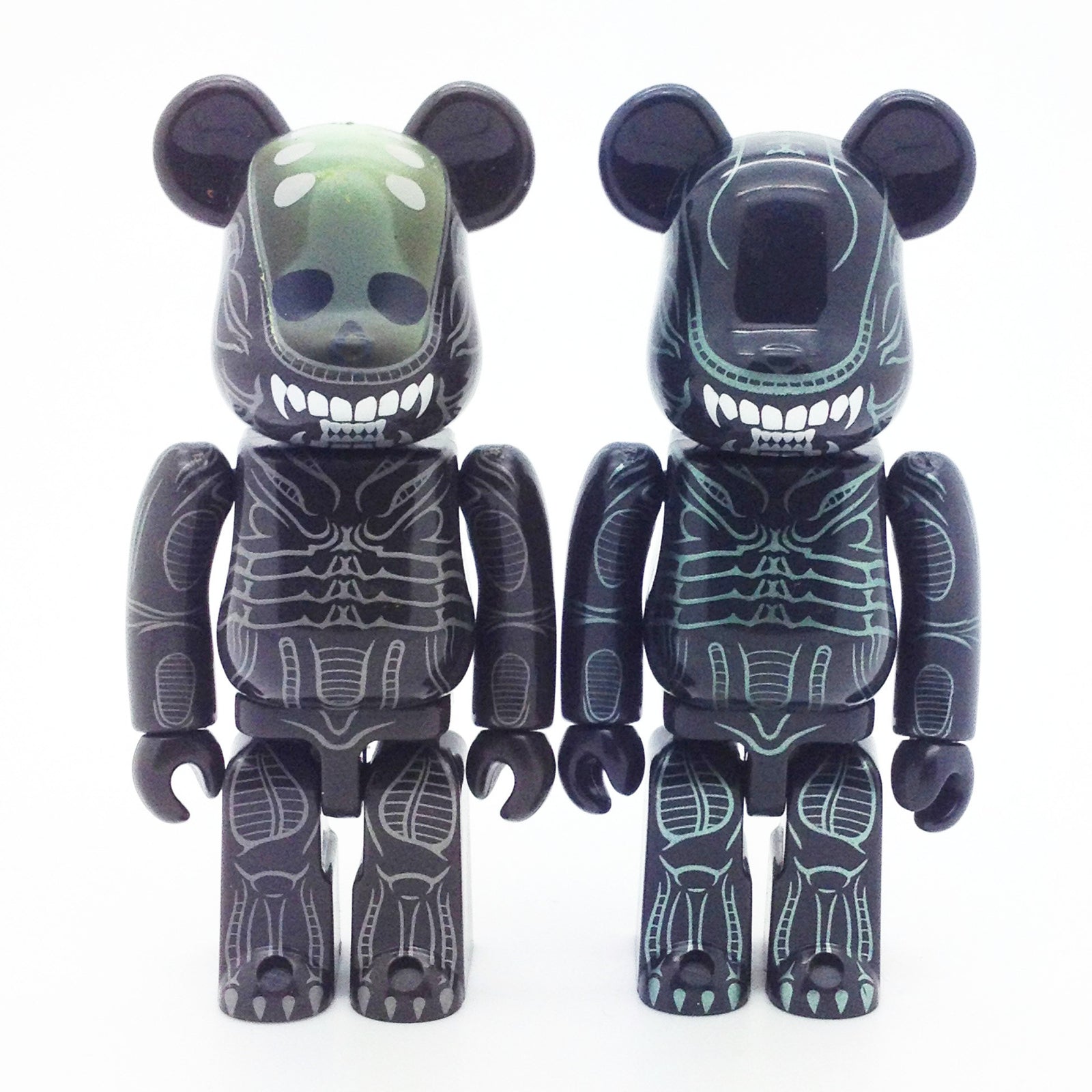 Bearbrick Series 31 - Alien and Alien Warrior (Set of 2) - Mindzai  - 1