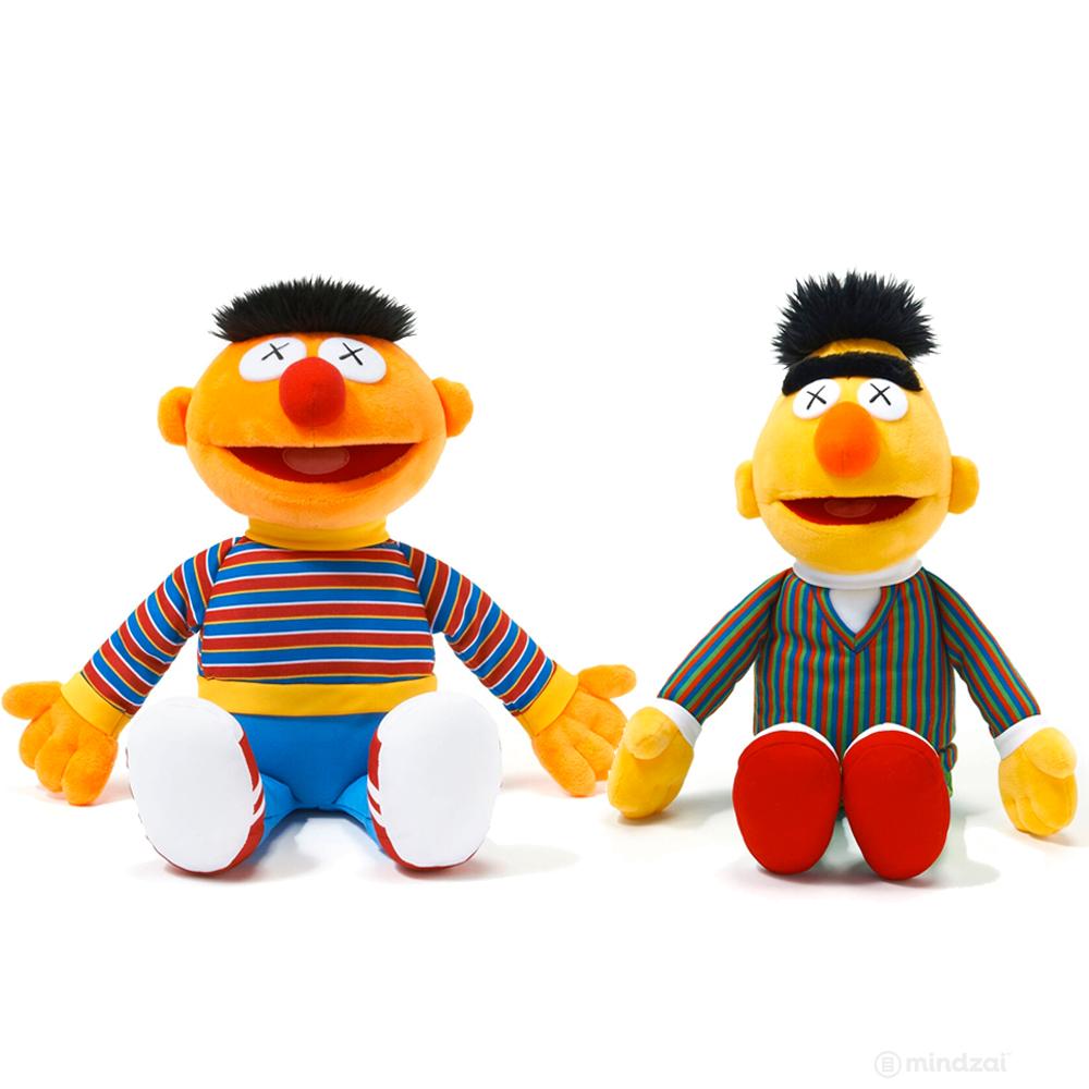 Sesame street uniqlo sales plush