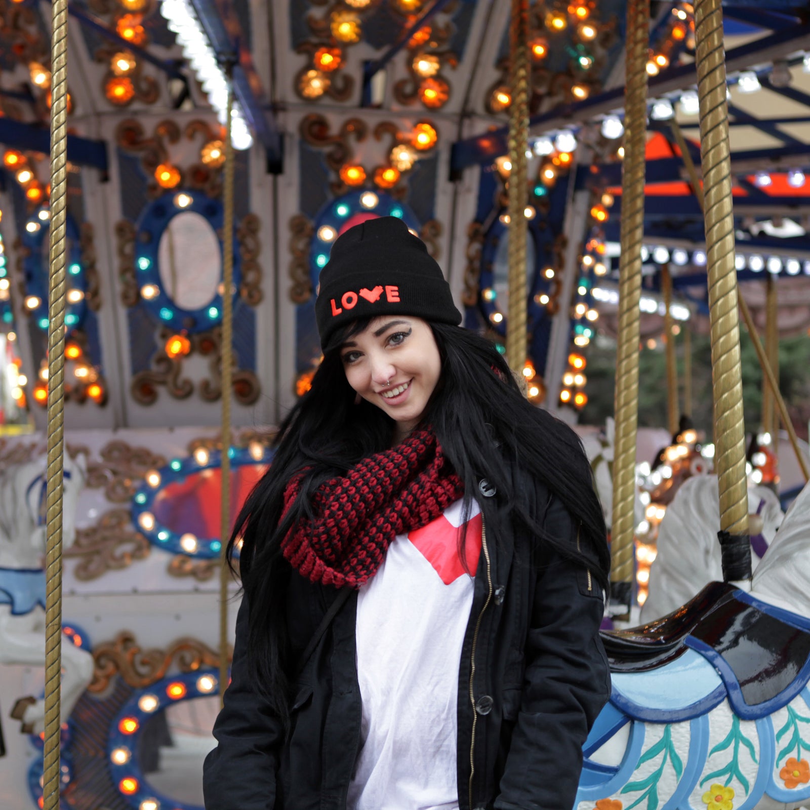 LOVE Toque by Matthew Del Degan - Mindzai  - 1