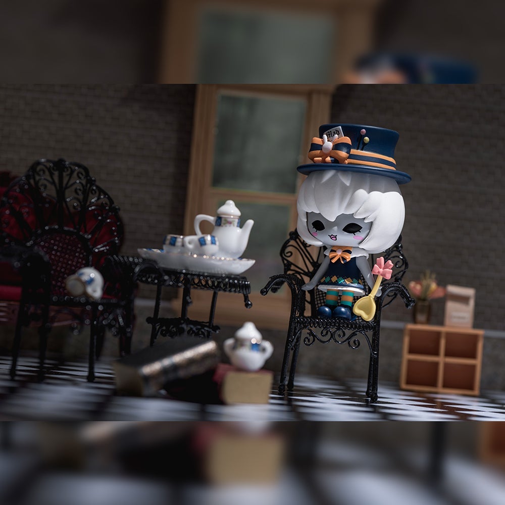 Abiruari Wonderland Adventures Blind Box Series by Ari Abiru x 1983 Toys