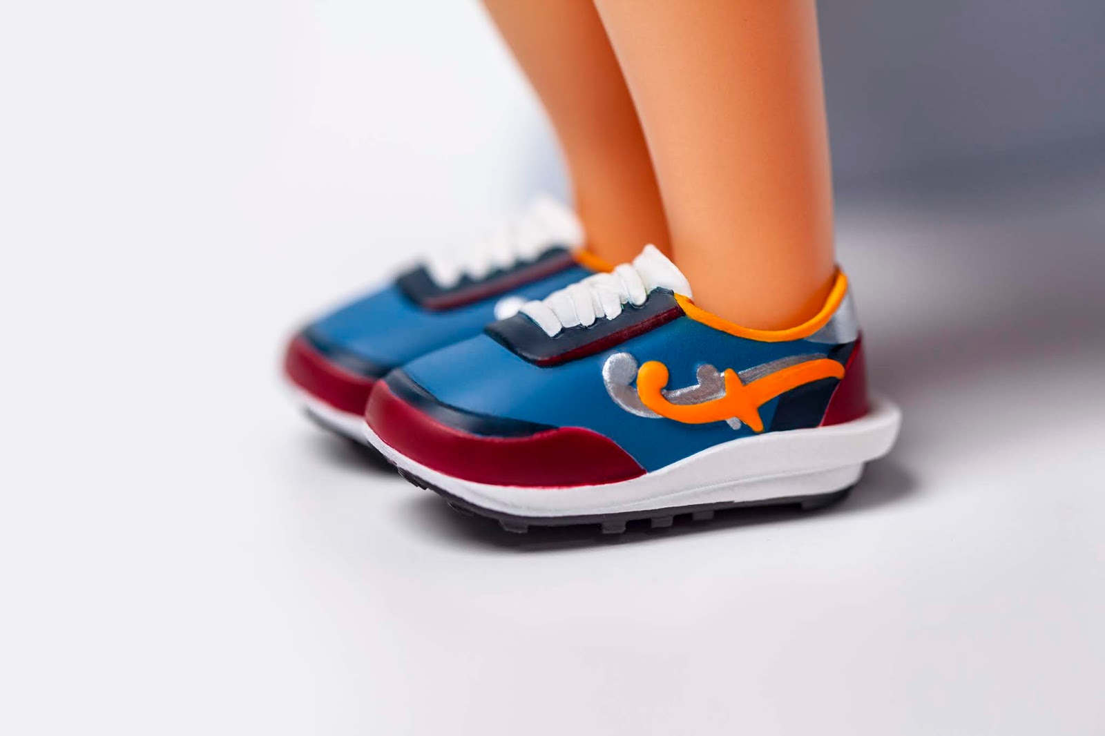 Super Run // Innersect Art Toy Figure by Fools Paradise