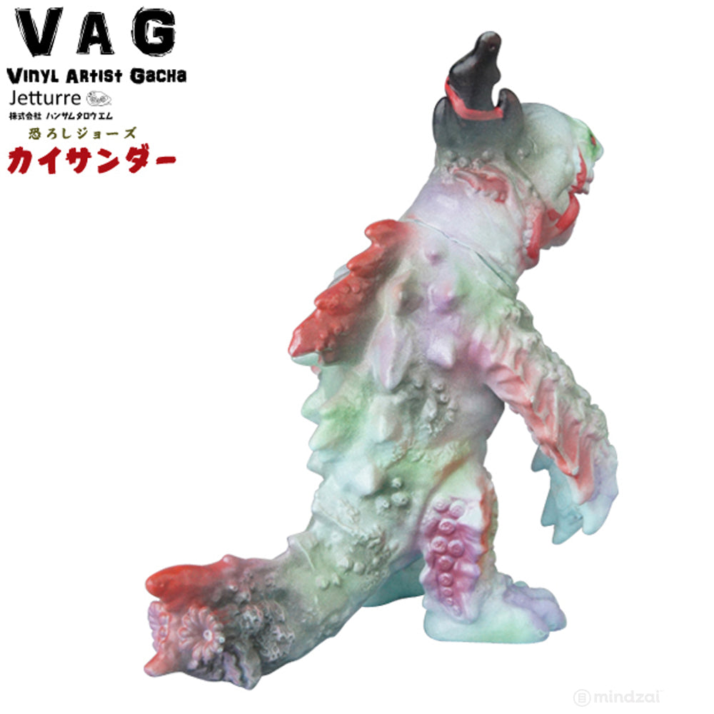 Kai Thunder by Jetturre x Vinyl Artist Gacha (VAG) Series 16