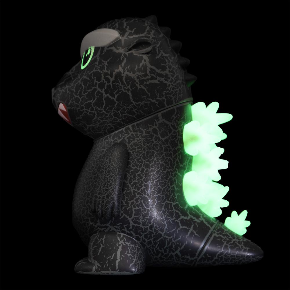 Godzilla 1954 GID Crackle Edition 8" Figure by Kidrobot