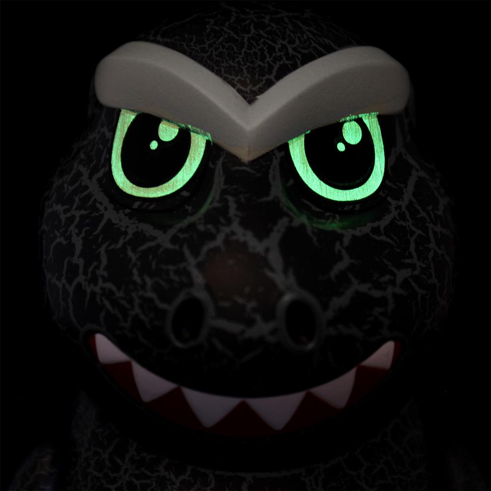 Godzilla 1954 GID Crackle Edition 8" Figure by Kidrobot