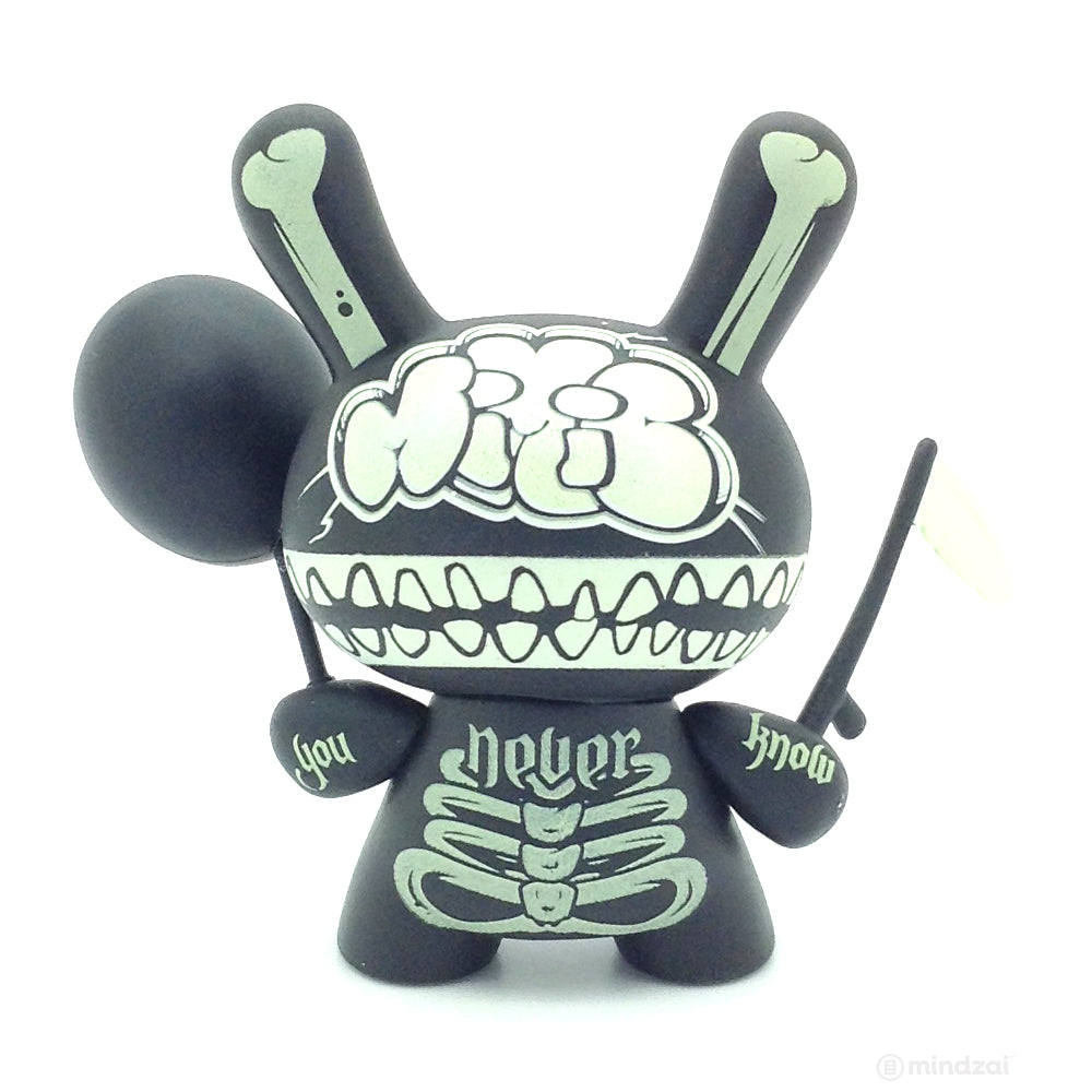 Ye Olde English Dunny Series - Mimic (GID)