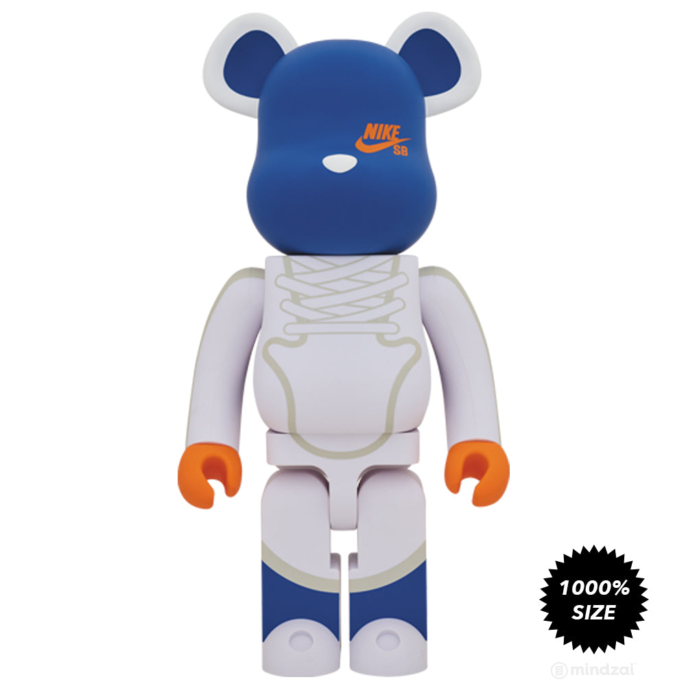 Nike SB White 1000% Bearbrick Set by Medicom Toy x Nike SB