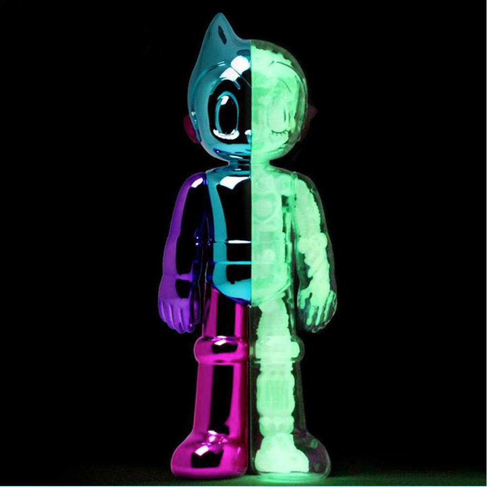 Diecast Dissected Astro Boy (Chameleon Chrome GID Edition) by ToyQube x Tezuka Productions