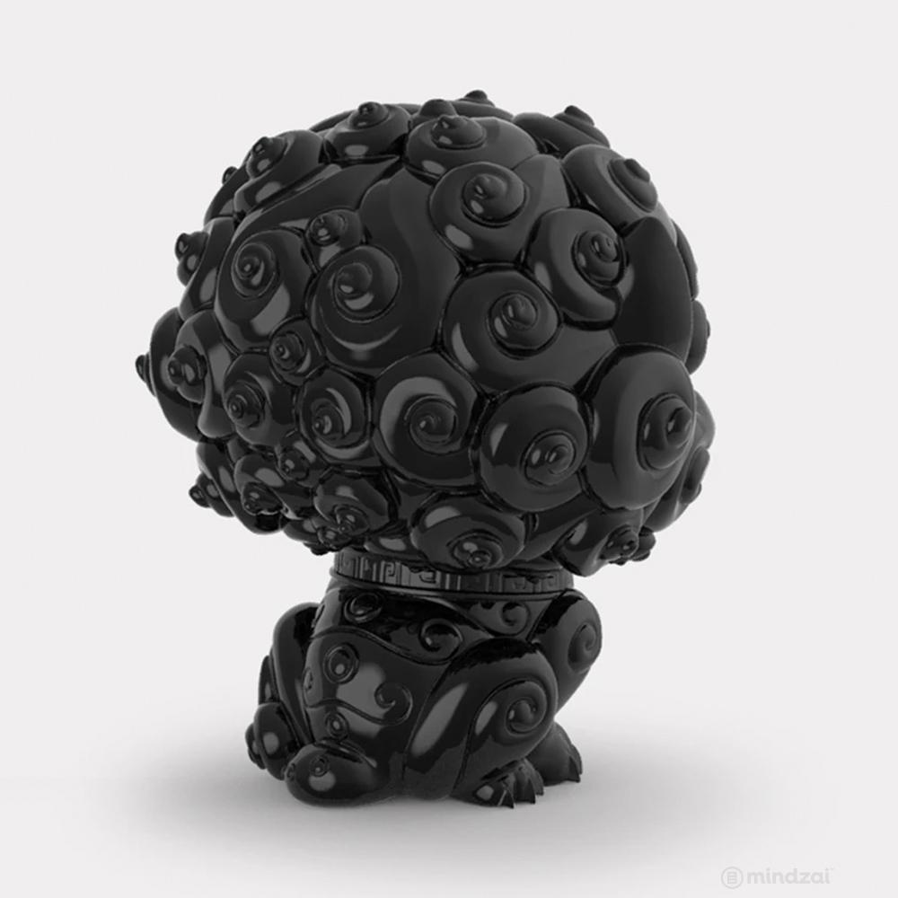 Shi-Shi the Tiny Guardian 4-inch Sofubi Vinyl Figure - Black Edition