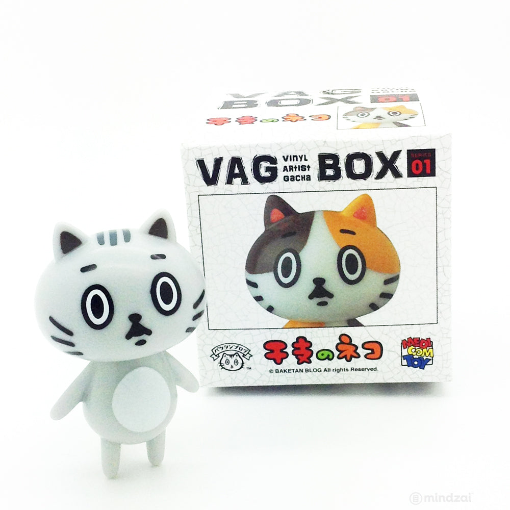 Vinyl Artist Gacha Blind Box Series One - Eto Cat (Grey)