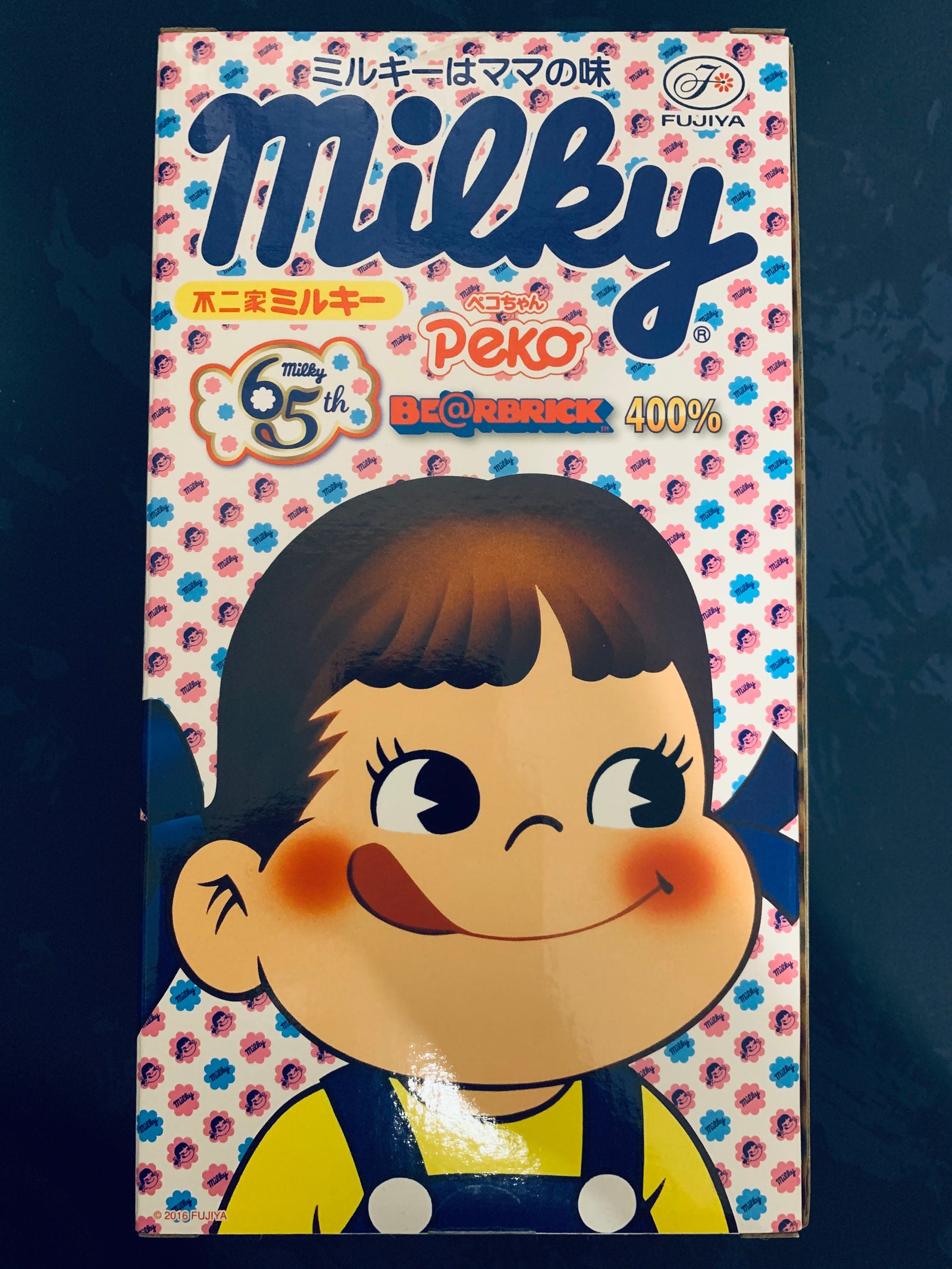 Peko-Chan (milky 65th anniversary design) 400% blue Bearbrick