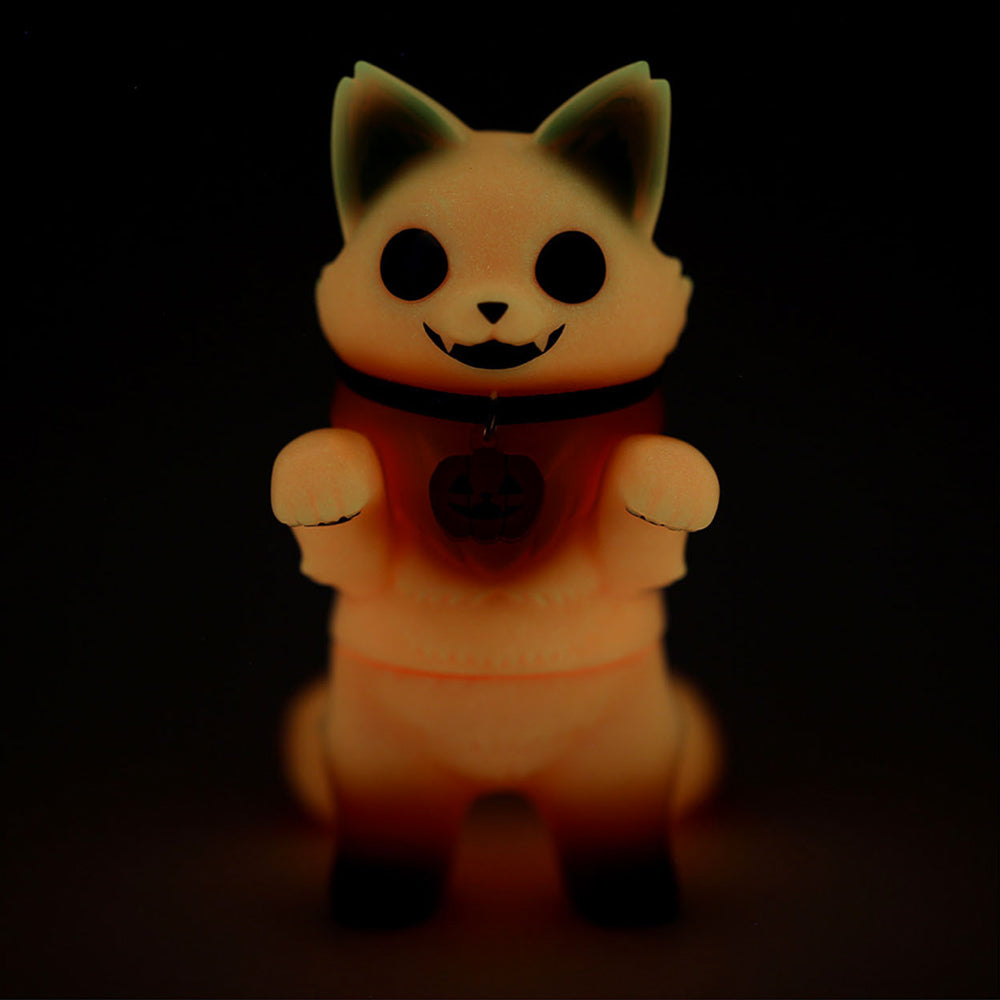 Fluffy Negora Halloween 2022 Sofubi Art Toy by Konatsuya