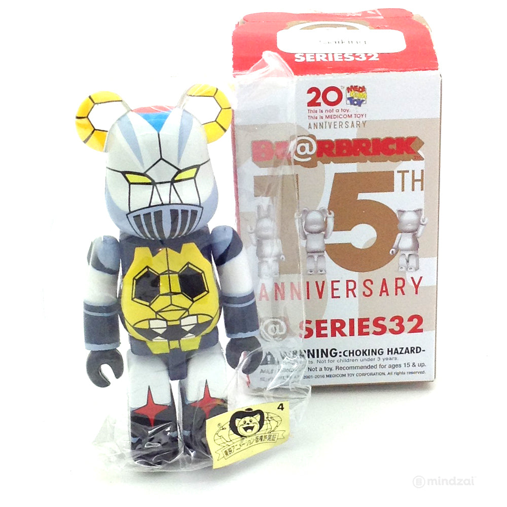 Bearbrick Series 32 - Gaiking Daiku Maryu (Secret) (1/192)