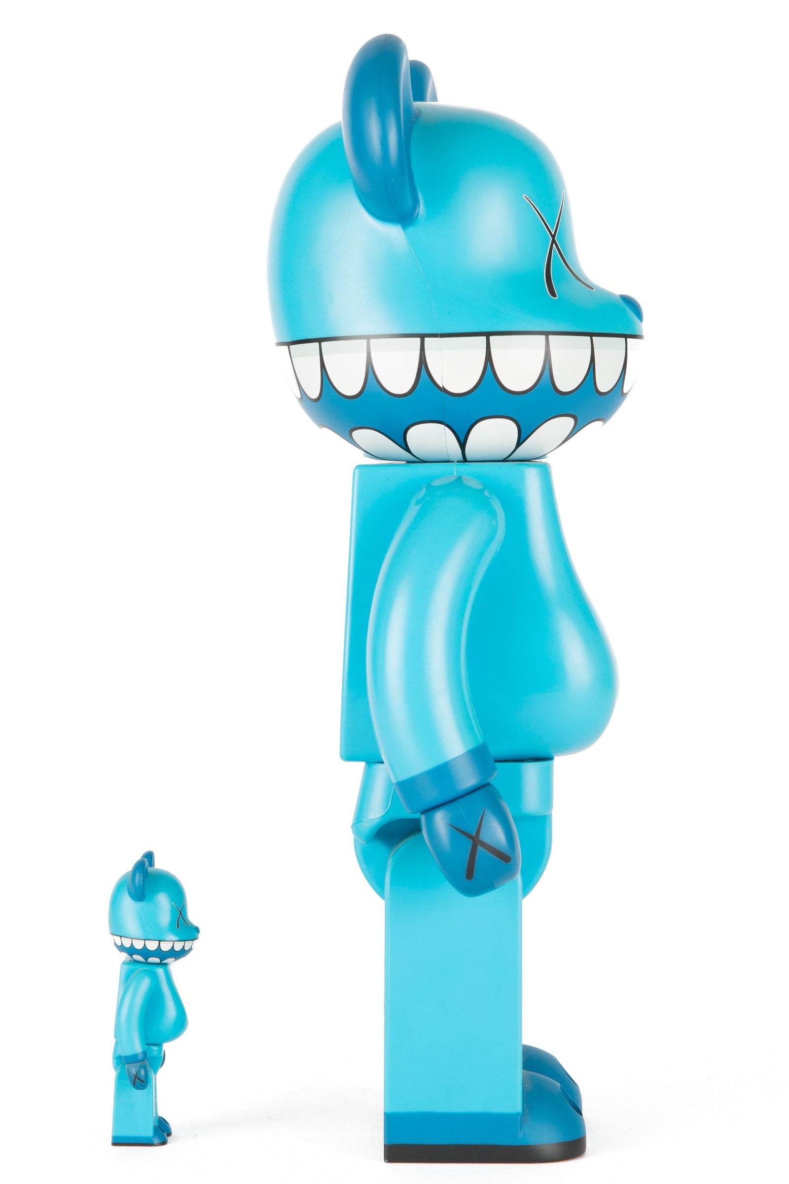 Bearbrick x a-nation KAWS Chompers 100% & 400% Set Blue