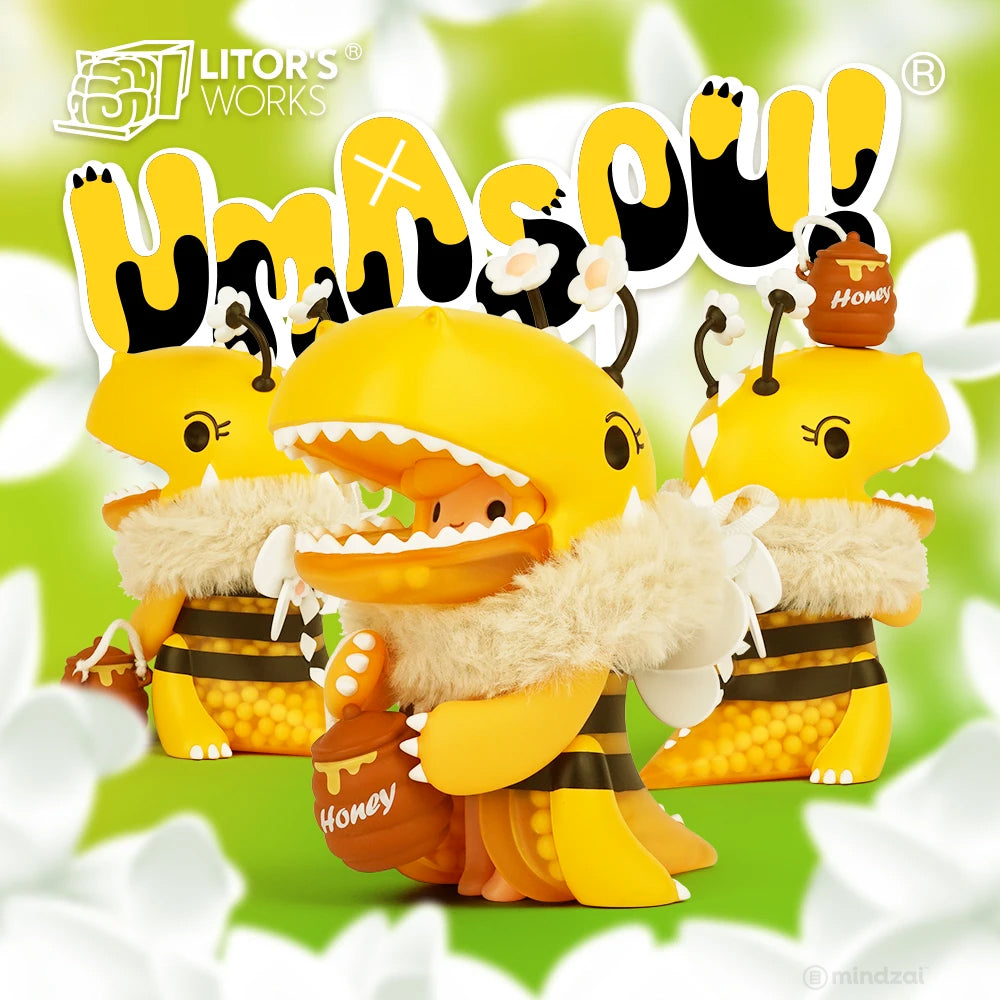 Umasou! Honey Bee Art Toy Figure by Litor&#39;s Work