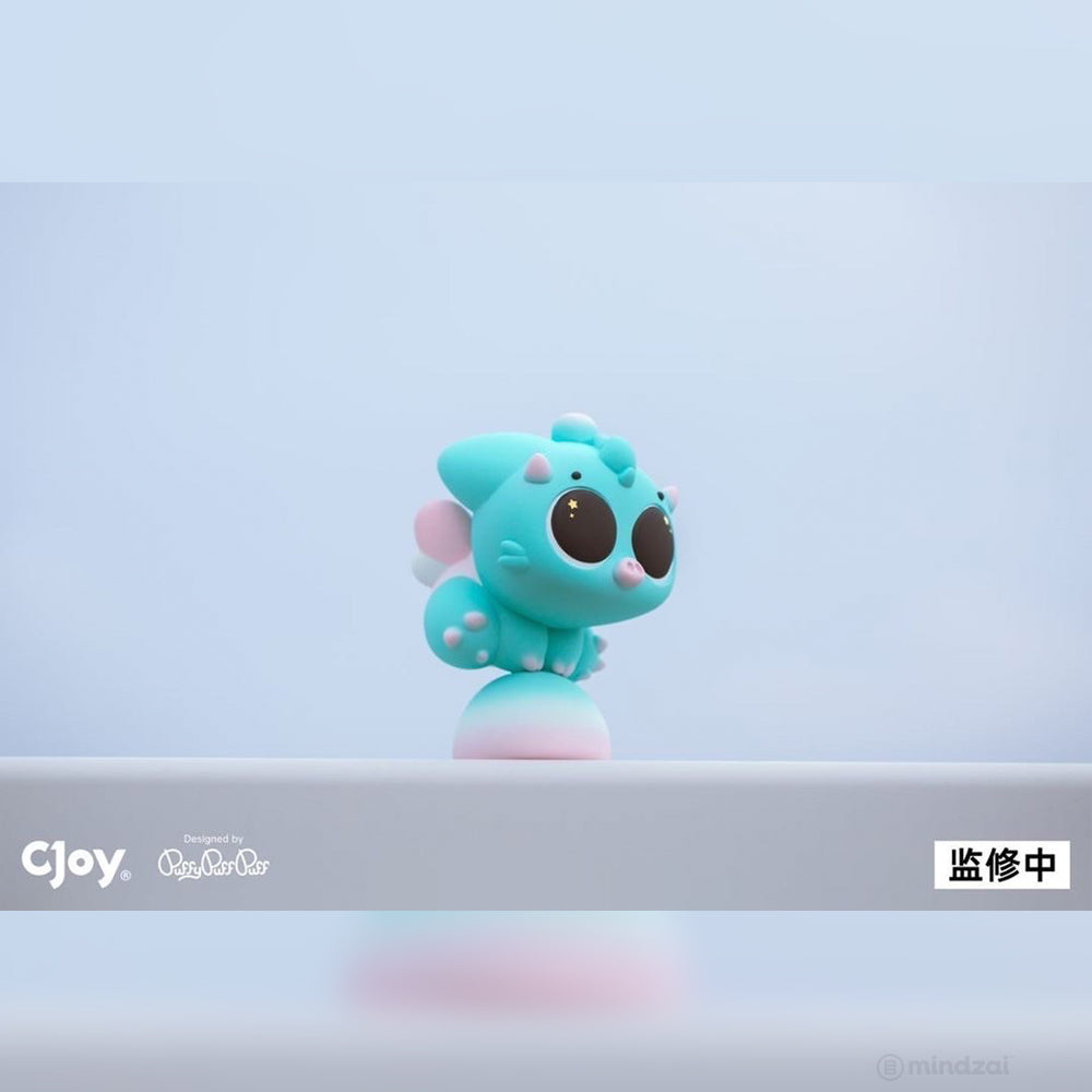 Hophop Piggy Resin Art Toy Figure by PuffyPuffPuff x CJOY