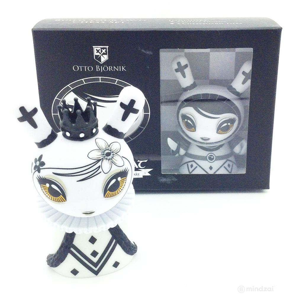 Shah Mat Dunny Chess Mini Series - Queen (White) and Pawn (Set of 2)