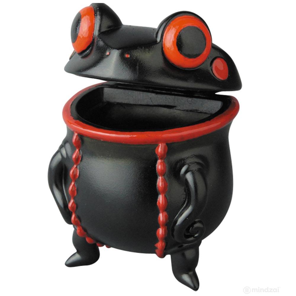 Pitcher Plant Frog by SKULLTULA x Vinyl Artist Gacha (VAG) Series 19