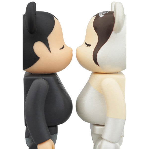 Bearbrick Wedding Series Two 2-Pack - Mindzai  - 1