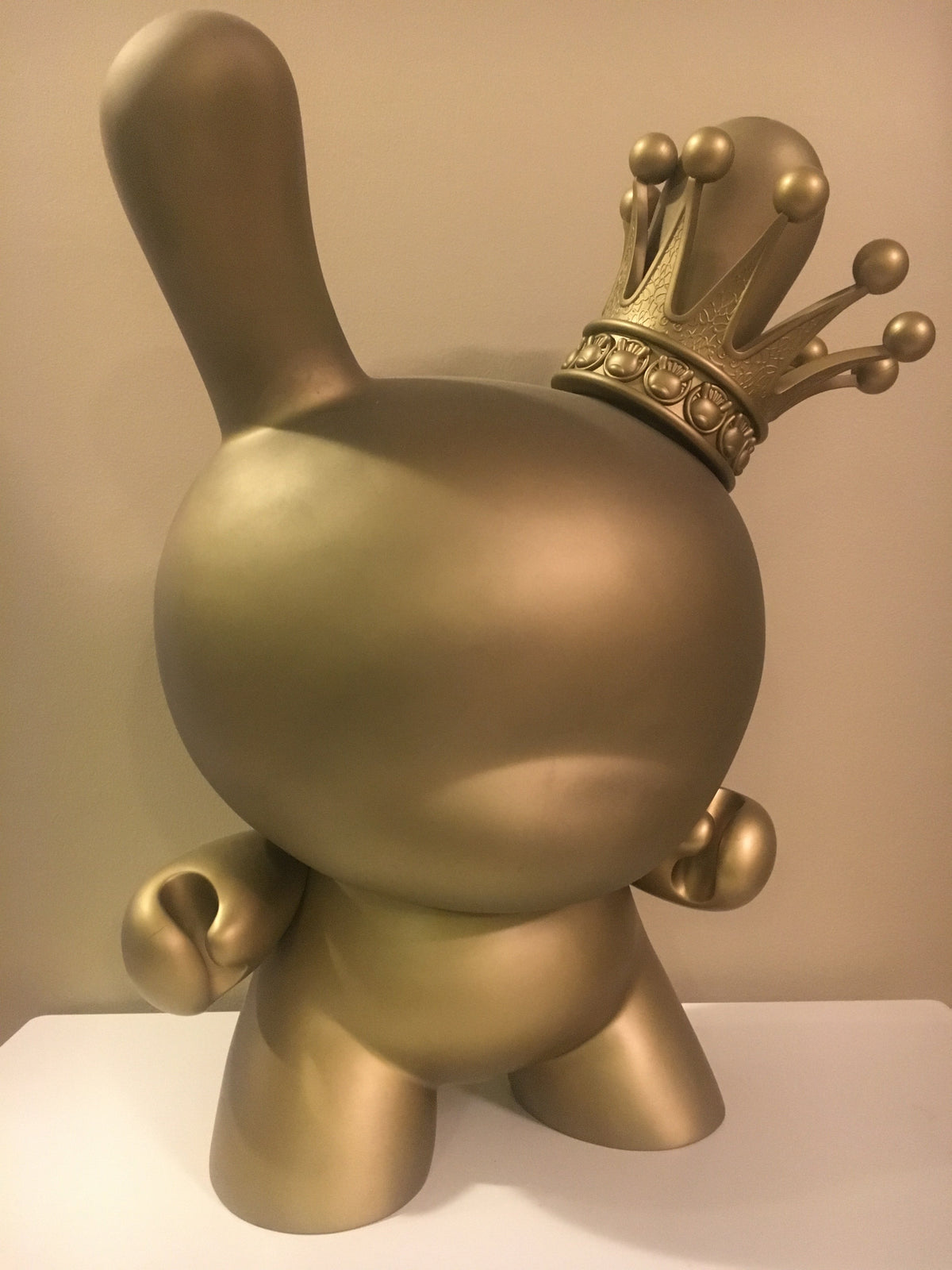 Kidrobot 20” Gold King Dunny - Triston Eaton